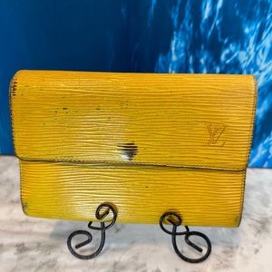 💯Louis Vuitton Yellow Epi Long Wallet 9